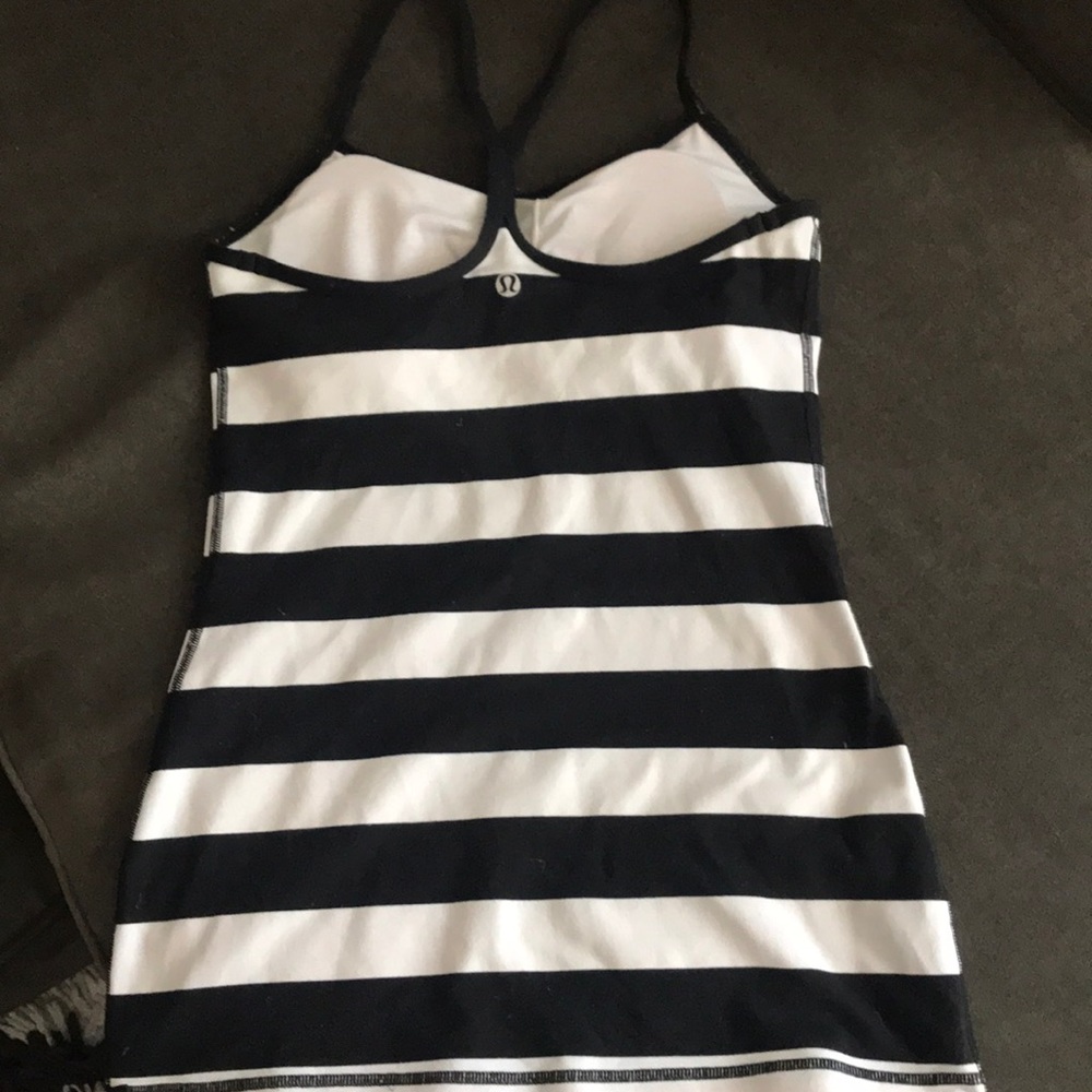 Lulu lemon tank